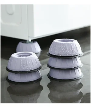 SilentFlex podmetaci na mokrom podu, ističući vodootpornost i funkcionalnost